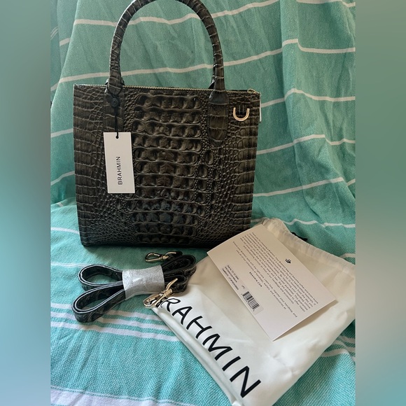 New Brahmin small Caroline hunter Melbourne - Picture 4 of 10